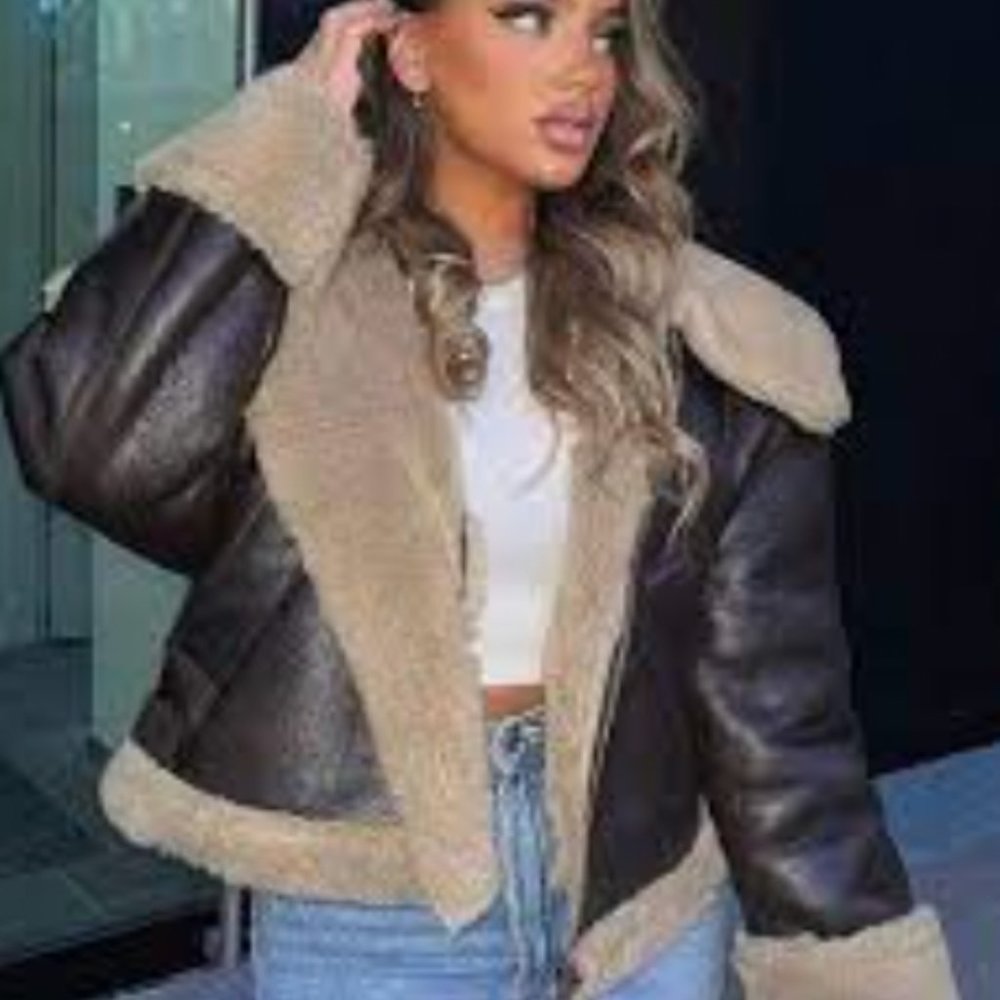 ZARA SHEARLING AVIATOR COAT *INFLUENCER TREND- SOLD OUT*